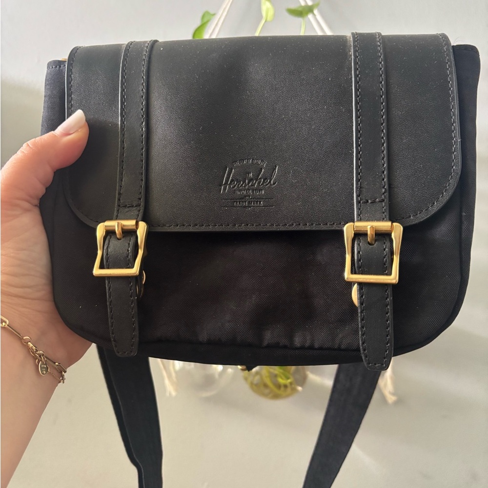 Herschel Supply Company Black Orion Retreat Mini Crossbody Bag